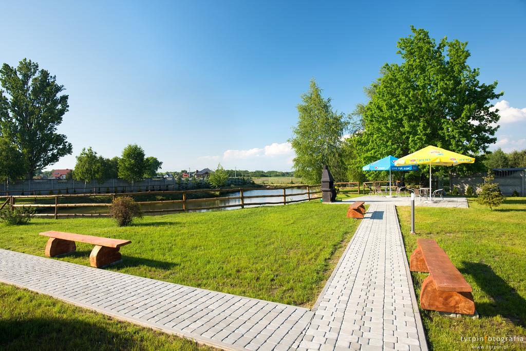 Hotel Millenium Gora Motyczna ภายนอก รูปภาพ